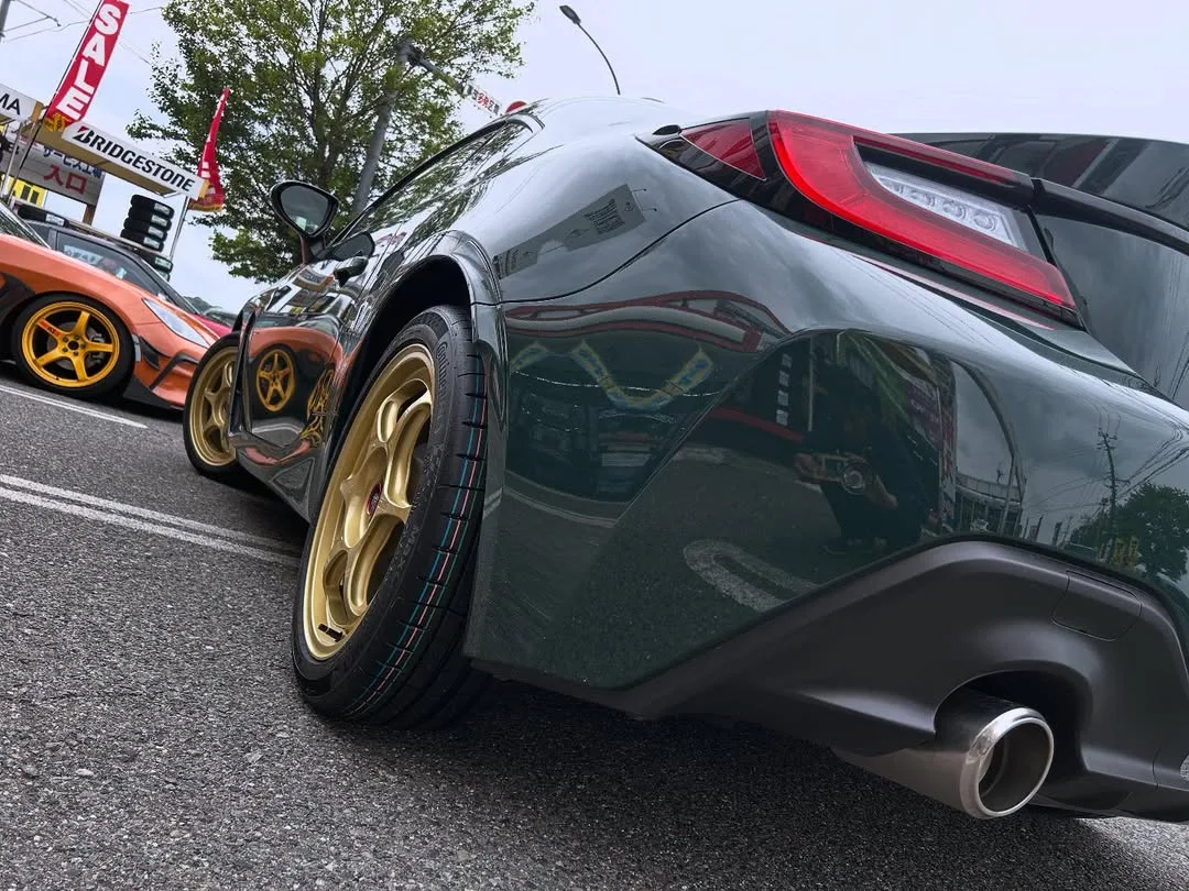 GR86