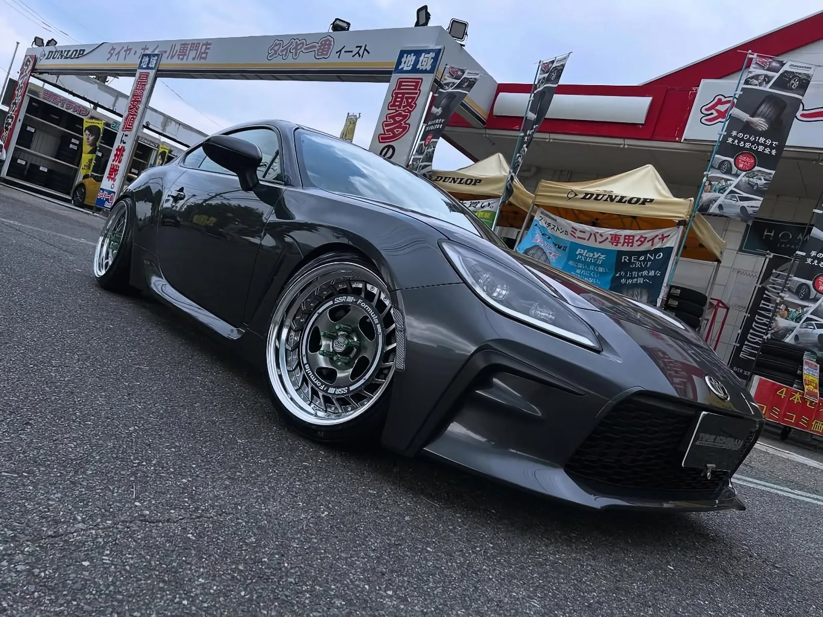 TOPページ - 【公式】タイヤ・ホイール専門店 タイヤ一番イースト